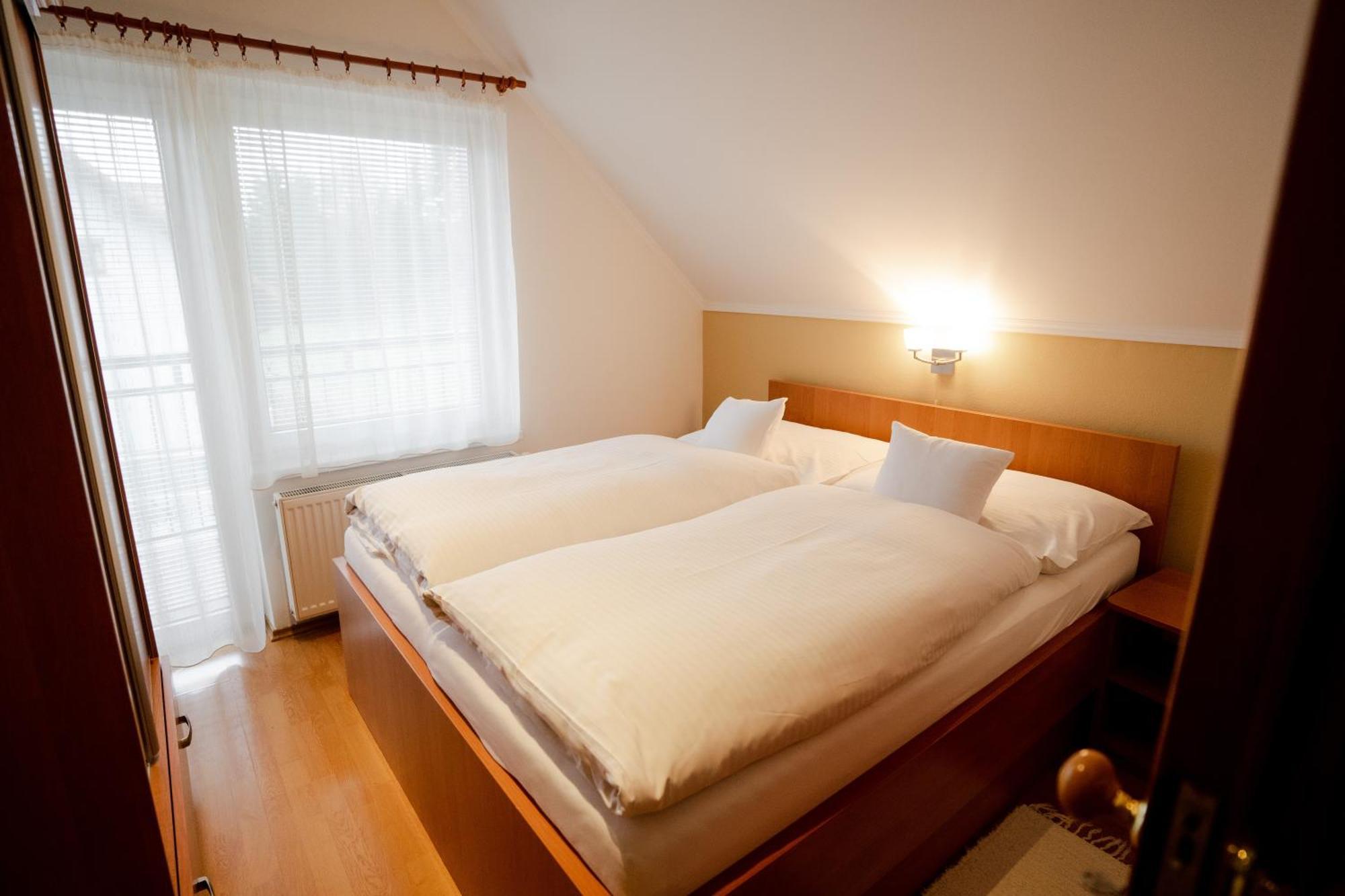 Penzion Harmonia Liptovský Mikuláš Buitenkant foto